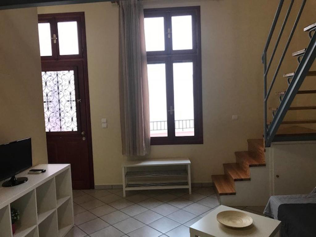 Ermoupoli, Syros City Apartments Exteriör bild