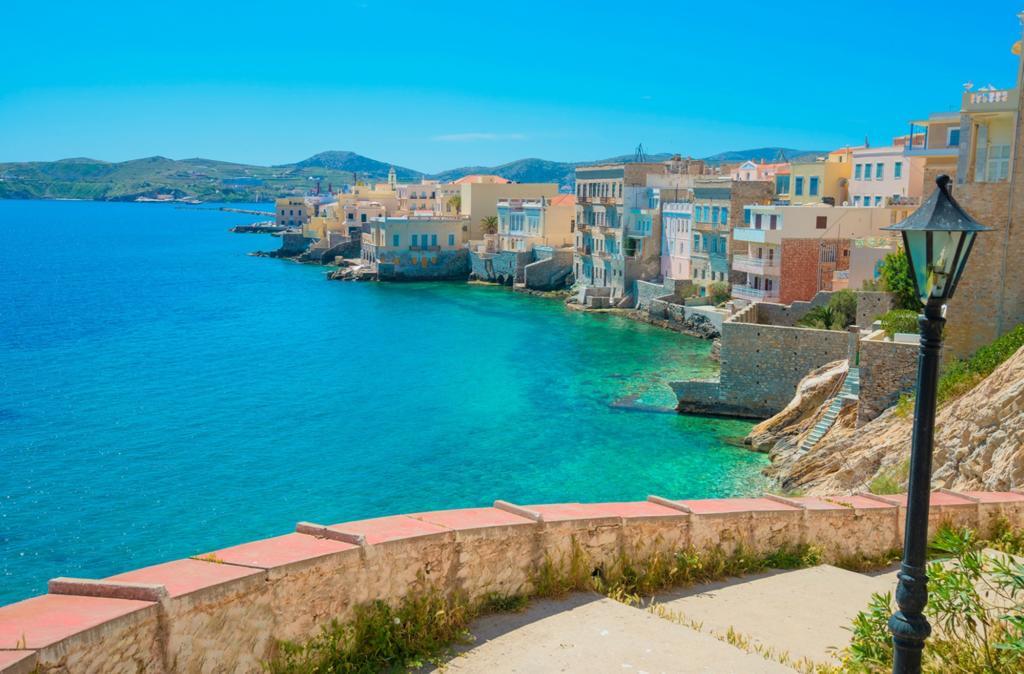 Ermoupoli, Syros City Apartments Exteriör bild